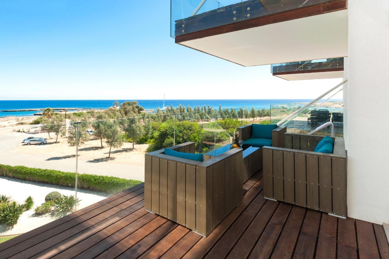Apartment Marina - Beachfront プロタラス エクステリア 写真