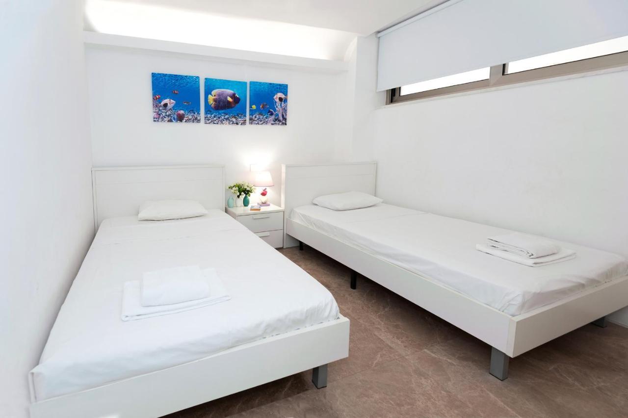 Apartment Marina - Beachfront プロタラス エクステリア 写真